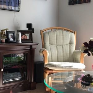 Meet your Posher, Frank